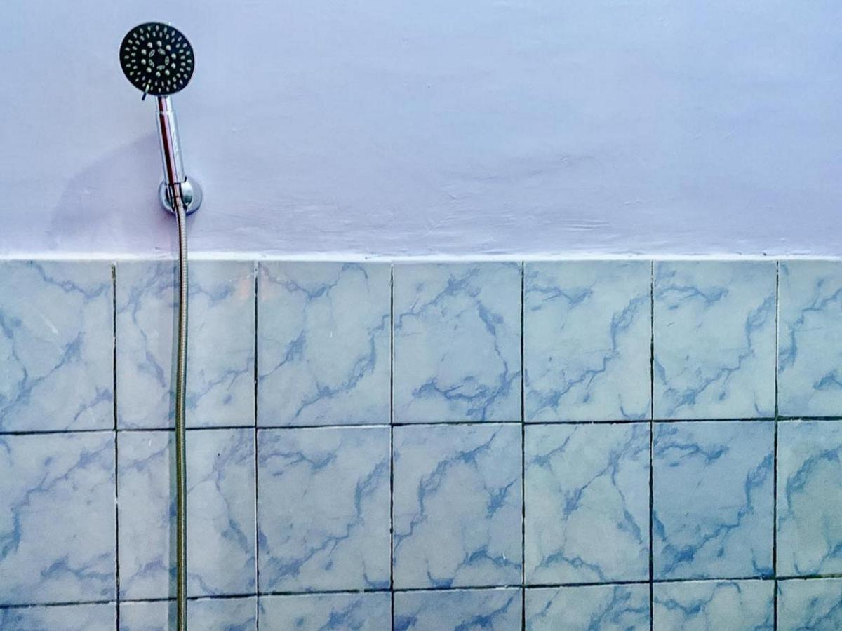 Griya Asri Syariah Mitra Reddoorz Otel Rogojampi Dış mekan fotoğraf
